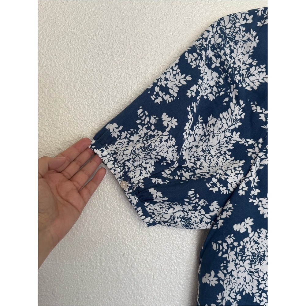 Abercrombie &‎ Fitch New XS Navy and White Floral Peasant Blouse Puff Sleeves - Picture 3 of 9